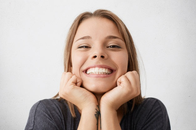Removable Teeth Veneers | Fix Missing Teeth Instantly